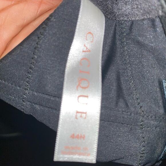 Cacique Smooth Lightly Lined Strapless Multi Way Bra 5-hook closure 44H NWOTs - Picture 4 of 7